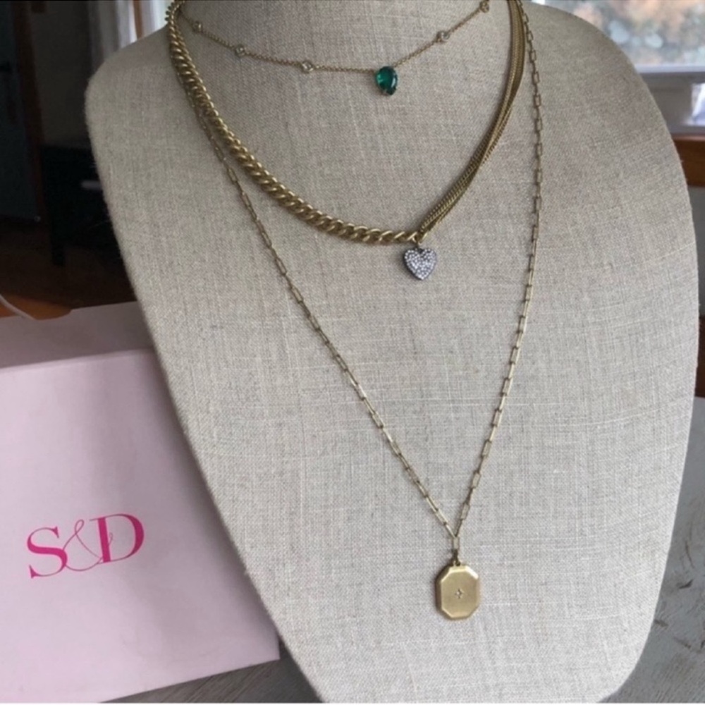 Stella & Dot | Necklace | Layered Heirloom - Picture 6 of 11